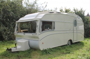1960/70's Classic 4-Berth Safari Vintage Caravan
